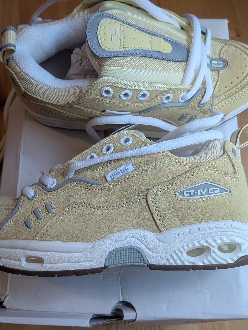 Globe CT-IV Kids' Yellow Suede Sneakers